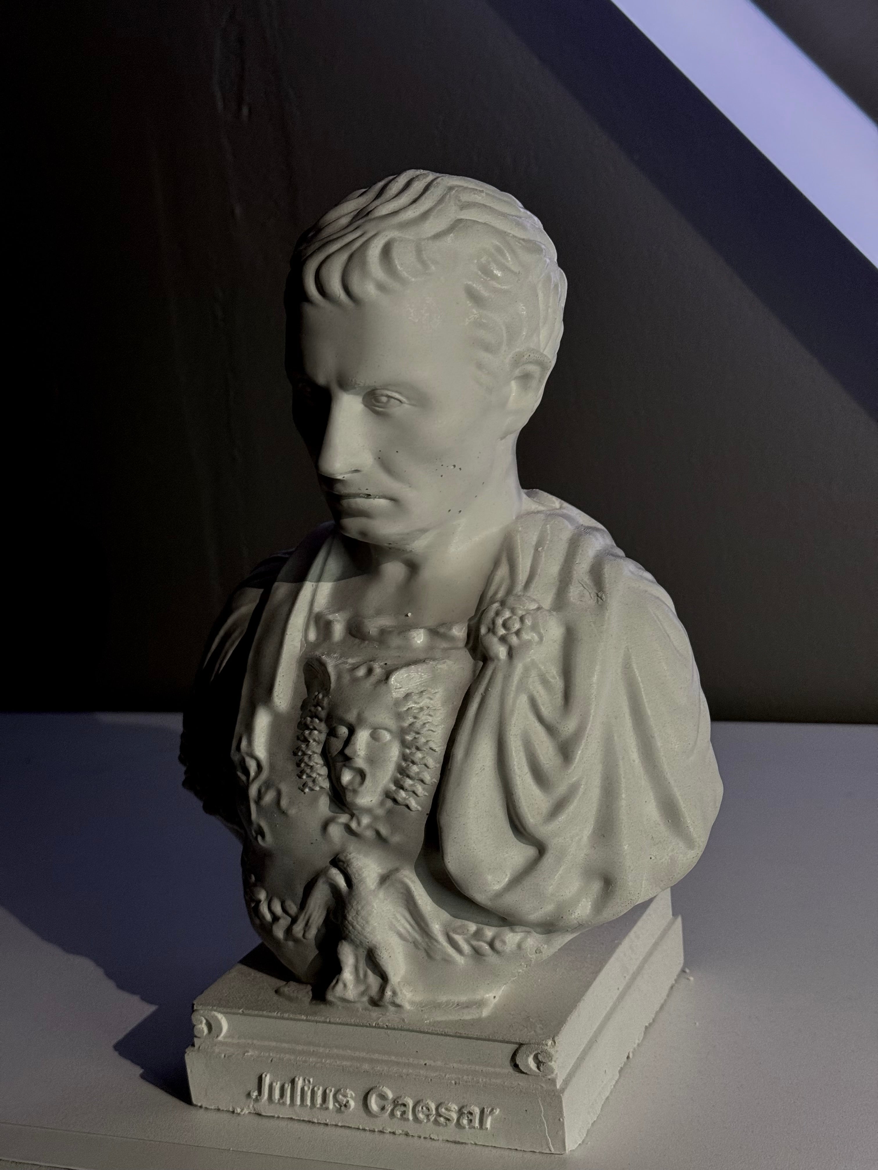 Statue “Julius Caesar” – 25 cm